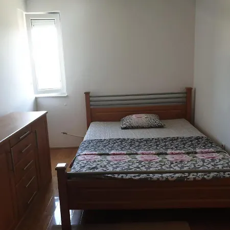 Center 3 Bedrooms With Kitchen And Private Bathroom Апартаменты *