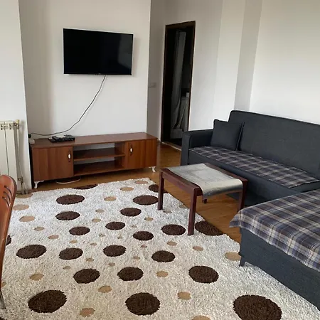 Center 3 Bedrooms With Kitchen And Private Bathroom * Skopje