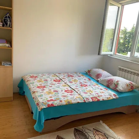 Center 3 Bedrooms With Kitchen And Private Bathroom Appartamento *